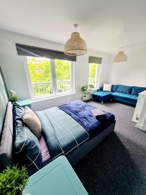 Spacious 5Bed House, Free Parking, No Party ! Glasgow Exterior foto